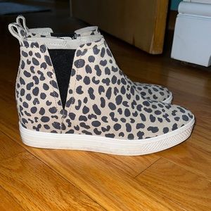 Cheetah Print Heel Sneakers